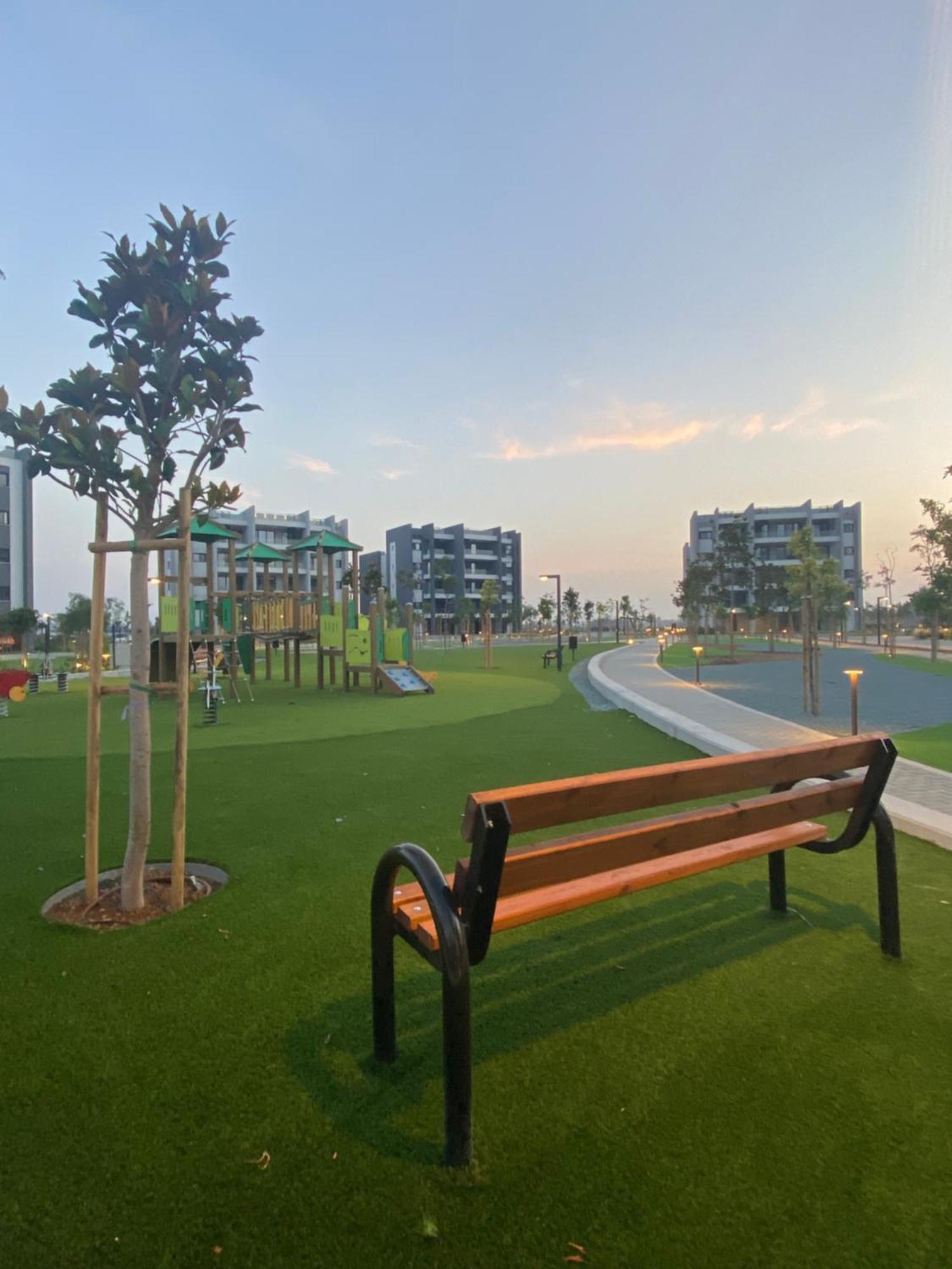 Sunset Gardens - Holiday Apartments - By Tlv Living Limassol Extérieur photo