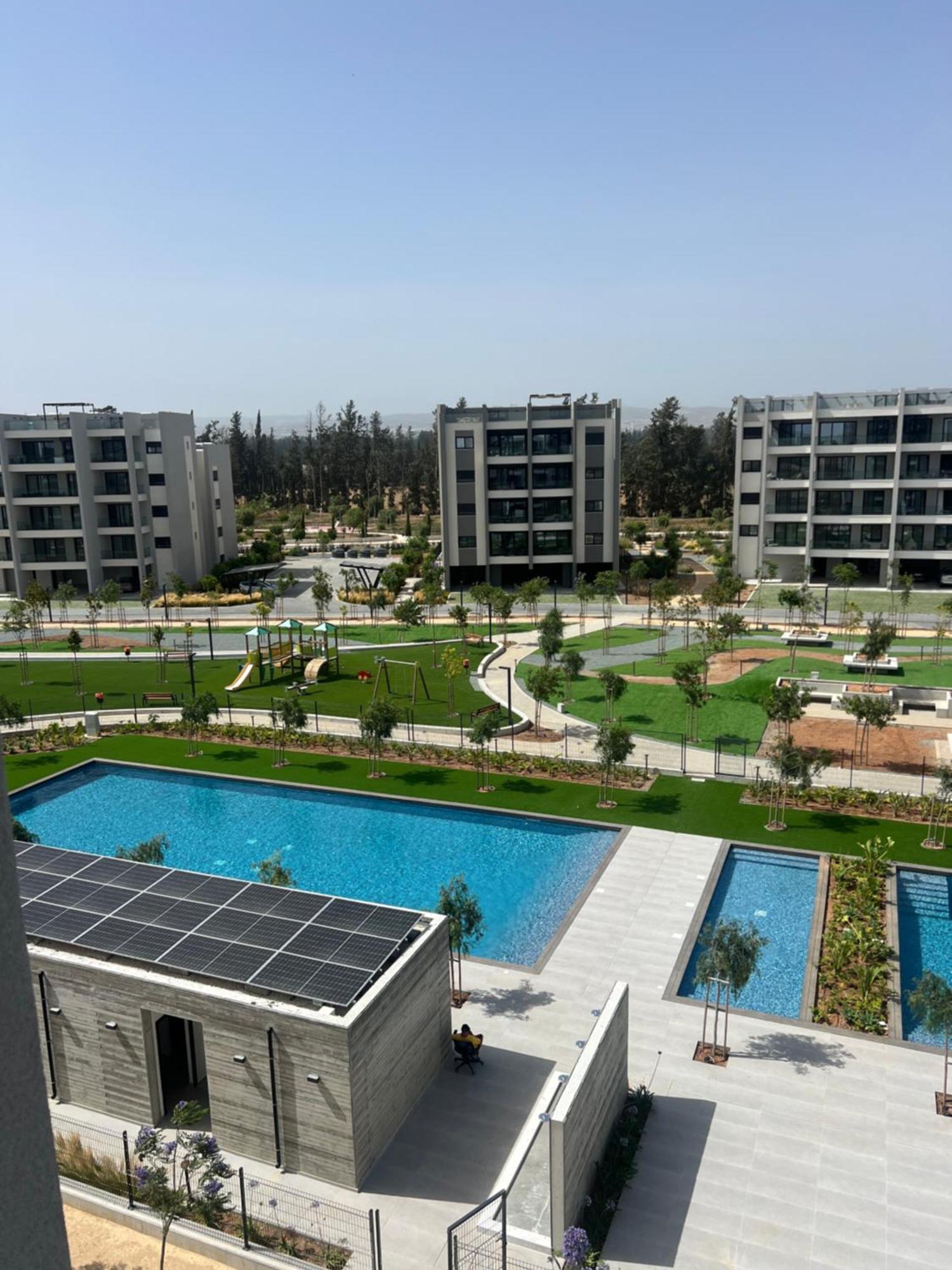 Sunset Gardens - Holiday Apartments - By Tlv Living Limassol Extérieur photo