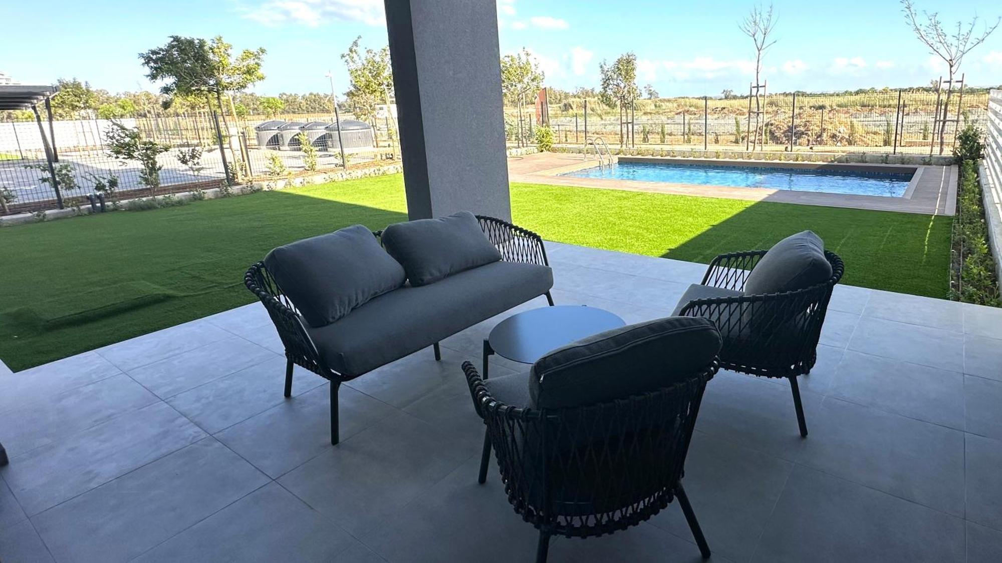 Sunset Gardens - Holiday Apartments - By Tlv Living Limassol Extérieur photo