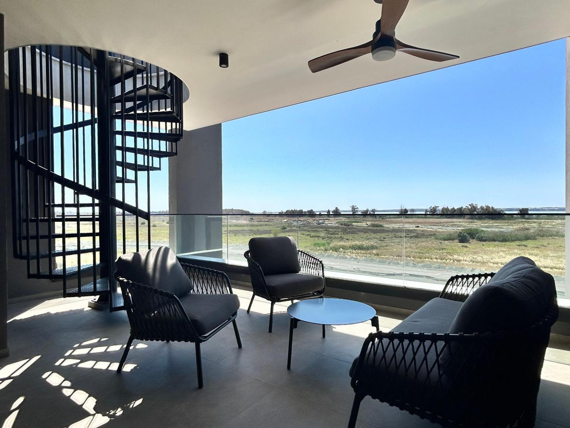 Sunset Gardens - Holiday Apartments - By Tlv Living Limassol Extérieur photo